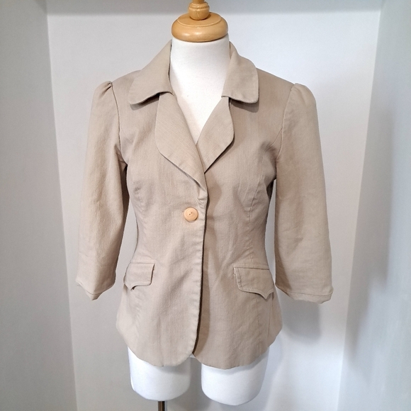 Tension | Beige tan woman's blazer suit coat with light shoulder pads - Picture 1 of 10